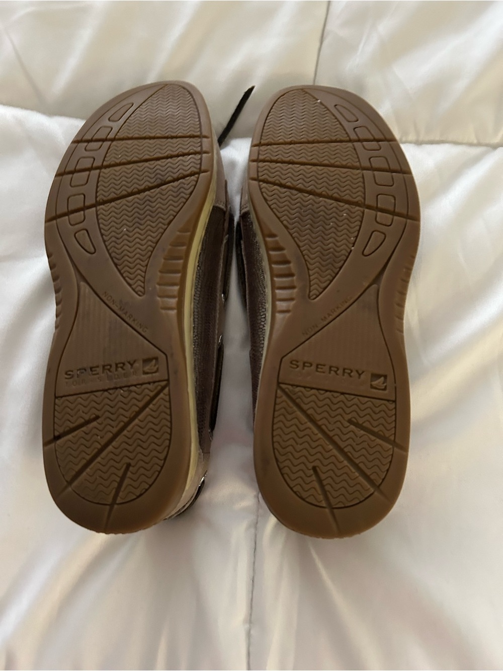 Sperry Topsiders - Picture 4 of 5